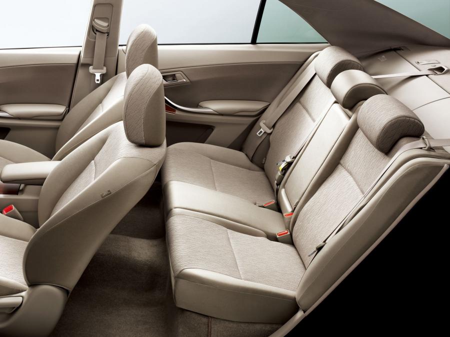  Toyota Allion 2010 года  (фото 5 из 12)